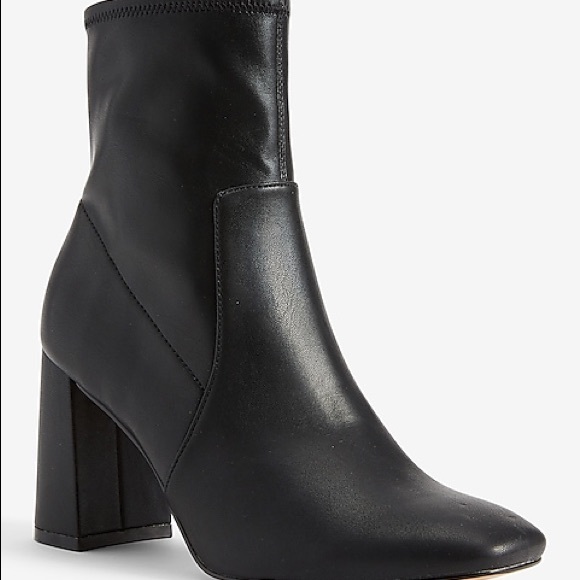 Women’s Black short boot size 8 - Picture 5 of 11